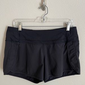 Lulu Lemon low rise 4” speed up shorts